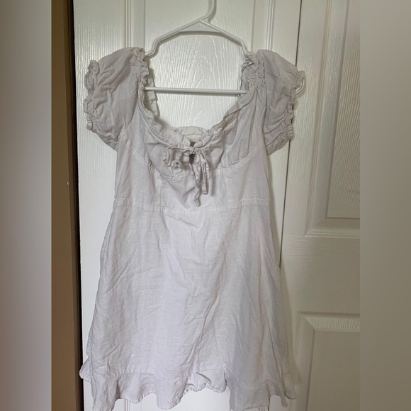Urban Outfitters White Mini Dress - Picture 2 of 4